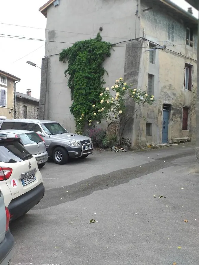 L'Emeraude - 1 A 4P - Wifi Fibre - Parking Gratuit Pont-d'Ain Apartment